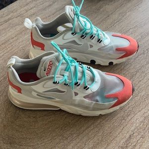 Nike AirMax 270 React.